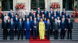 Leaders gather in Hague as Nato chief Rutte says higher spending top priority