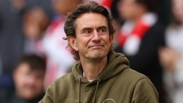 Frank replaces Postecoglou as Tottenham head coach