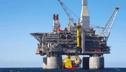 Nigeria’s active oil rigs rise to 44 as FG allocates N326bn to host communities