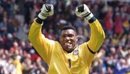 'Peter Rufai one of the best goalkeepers Nigeria has ever produced' — Akpabio mourns