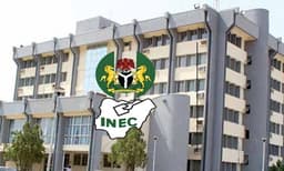 Residents barricade INEC headquarters to protest ‘unfair’ centre allocation in Warri
