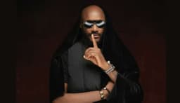 2Baba: Inner circle moves to stop meltdown