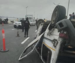 Many injured as commercial bus somersaults on Third Mainland Bridge