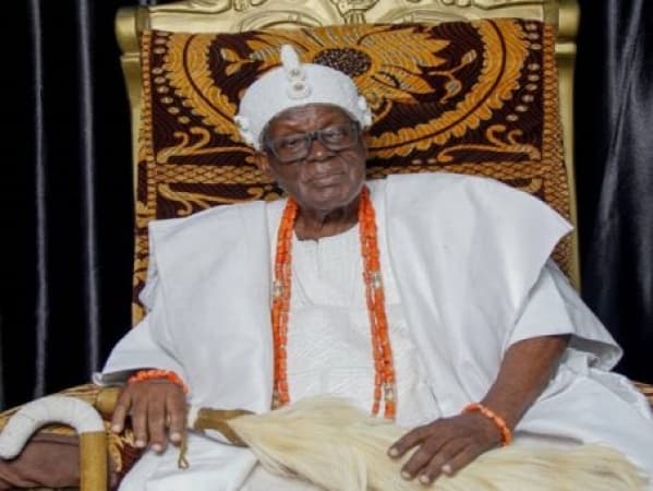 Ibadan begins 21-day mourning of Oba Olakulehin