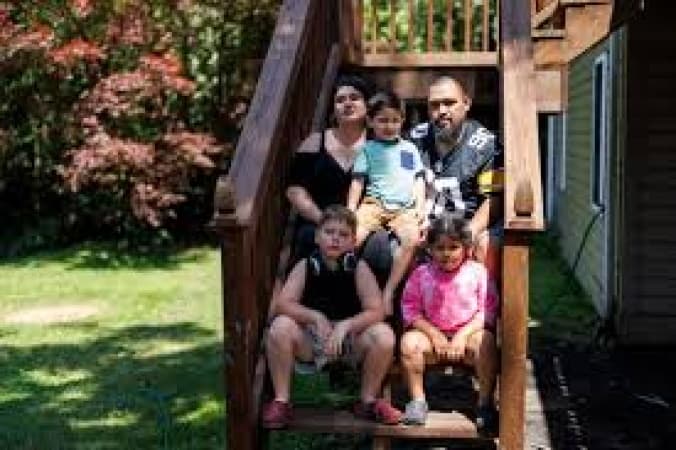 ?Everything we do, we do together?: Inside a family?s move to self-deport from the US