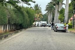 Security beefed up as sympathisers throng Buhari?s Kaduna residence