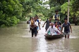 Over 100 confirmed dead as heavy rains pound northern India