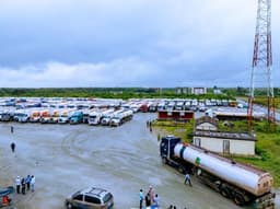 4,000 CNG trucks: Tanker drivers panic as Dangote, marketers tighten distribution deal
