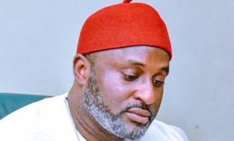 Reps move to ban public servants from patronising private schools, hospitals