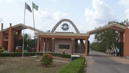 Management seeks police backing as Kwara Poly students defy ban on sign-out celebration