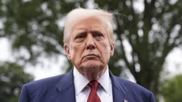 US to impose 'small tariff' on pharmaceutical imports, Trump says