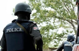 Residents flee Bayelsa community as gunmen kill policeman