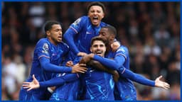 Chelsea overcome early shocks to thrash West Ham in one-sided Premier League clash