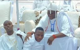 Sunday Igboho visits Ooni, begs for forgiveness