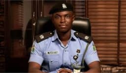 Three shot as police, youths clash in Lagos