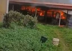 Two injured as fire razes girls hostel in Ondo poly