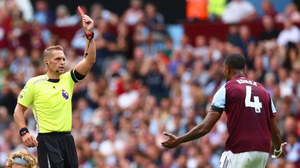 Newcastle held by 10-man Villa without striker Isak