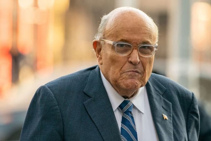 Rudy Giuliani injured in car accident