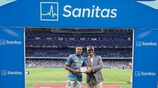  Emirates Adidas Mbappé named Healthiest Player of the 2024-25 season 