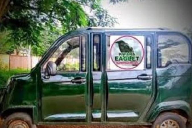 Poly unveils electric vehicle