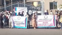Allowance palaver: Vacate Finance Ministry premises — DHQ warns retired soldiers