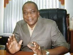 Clearing agents petition presidency, seek reduction of new license fees