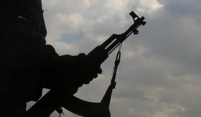 Gunmen kidnap governor’s aide