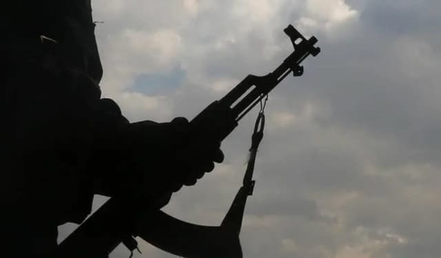Gunmen kidnap governor’s aide
