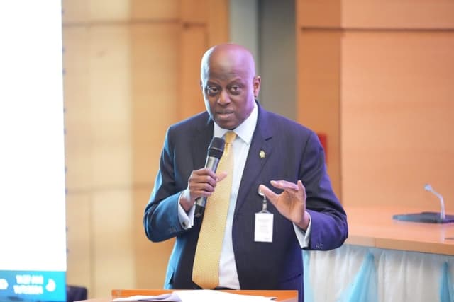 Cardoso?s CBN faces balancing act as calls grow for lower interest rate