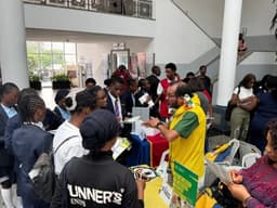 US advises Nigerian students on how to use visas