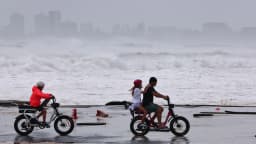 Rising seas will threaten 1.5 million Australians by 2050 - report