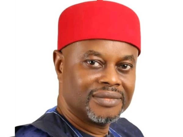 BREAKING: Minister resigns over certificate scandal