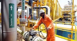 Oil Production: FG slashes signature bonus to $10m, targets 2.5mb/d by 2027 – NUPRC