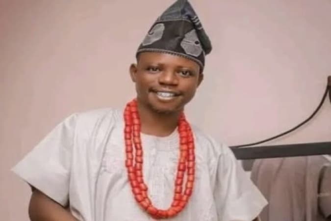 Okele proposes ?signing? foreign presidents to fix Nigeria