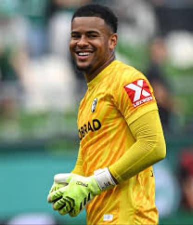 Curtain Falls on Nigeria’s Hope as Noah Atubolu Prefers Germany