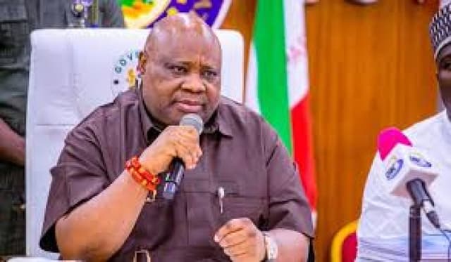 Adeleke tasks political class on delivery of good governance 