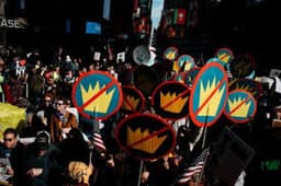 Republicans are ridiculing ‘No Kings.’ A striking new poll shows Americans aren’t laughing