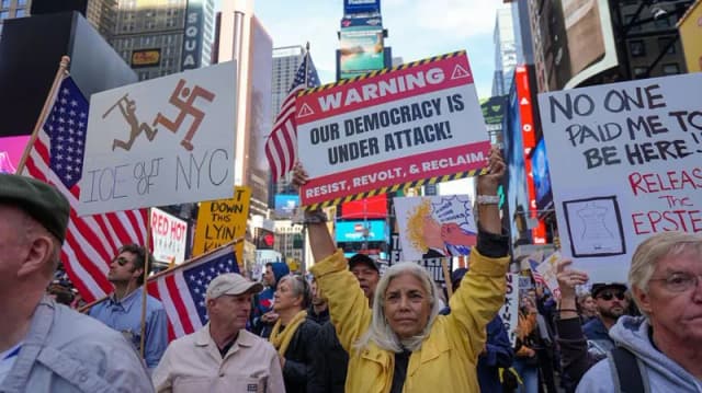 Millions join anti-Trump 'No Kings' protests across US