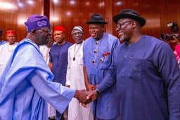 APC: Founding loyalists push back as defectors eye control of party structures