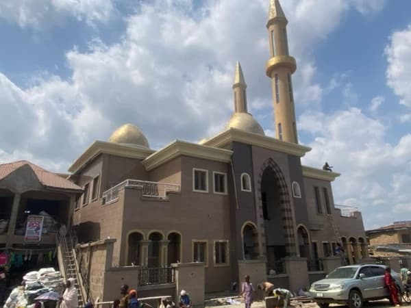 Zulum, AbdulRazaq attend opening of 217-year-old renovated mosque in Ilorin