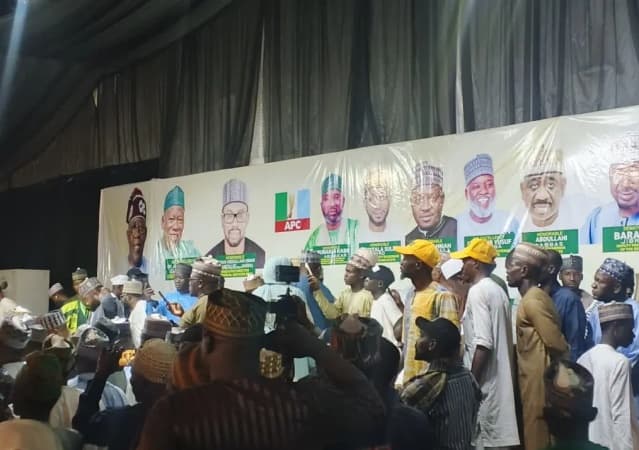 Ganduje’s son receives 500 Kwankwaso loyalists into APC