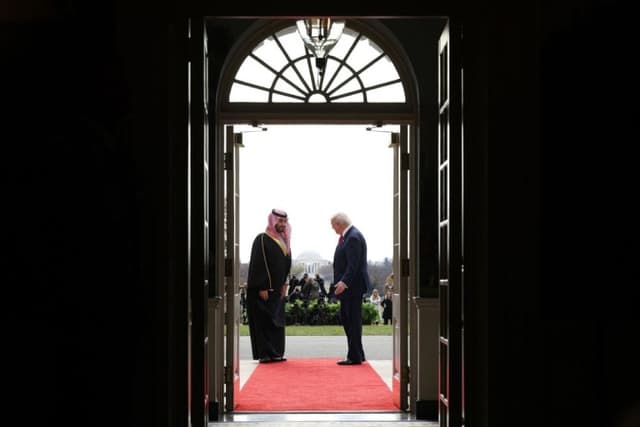 Why Trump?s plan to sell F-35 jets to Saudi Arabia is so controversial