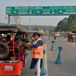 British doctors arrested for setting foot in India ‘out of curiosity’