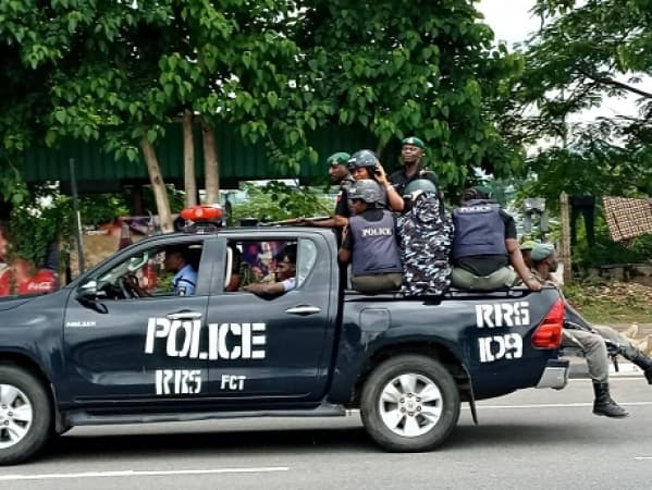 Police foil kidnap attempt in FCT, neutralise 2 assailants