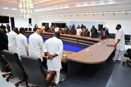 Cross River Gov summons 18 LG chairmen as security concerns intensify