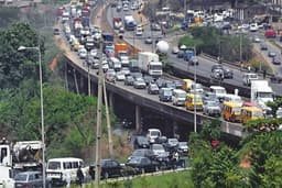 Arepo gridlock: Controller of Works summons contractor for solution