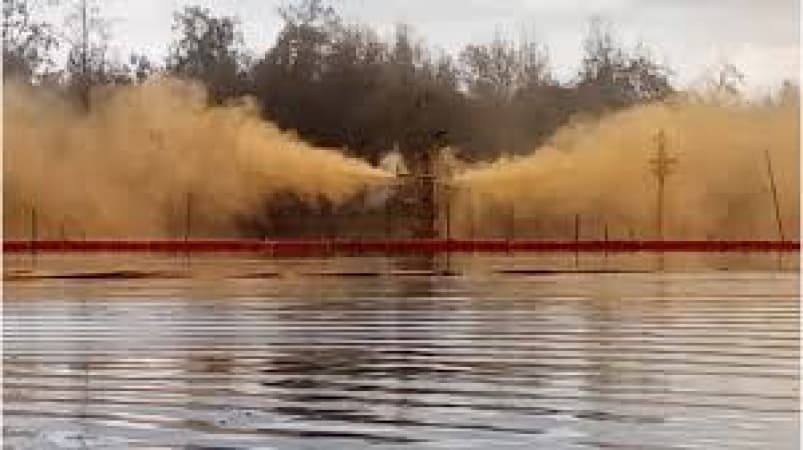 Well blowout, oil leak threaten Rivers communities