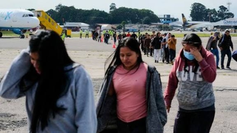 2.5 million illegals leave US in one year
