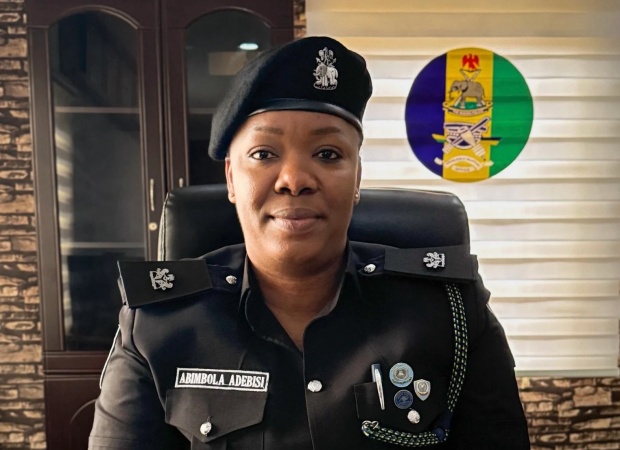 Police wade in as hoodlums sack Lagos community, attack residents