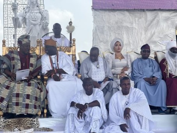 BREAKING: Ghana President, Dangote, Bayero, Owa Obokun, others storm Osun for chieftaincy installation